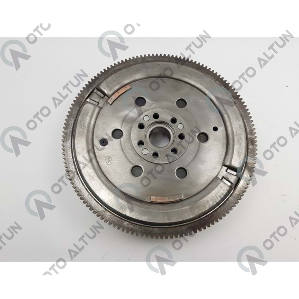 DEBRİYAJ VOLAN DUSTER II MGN IV KADJAR